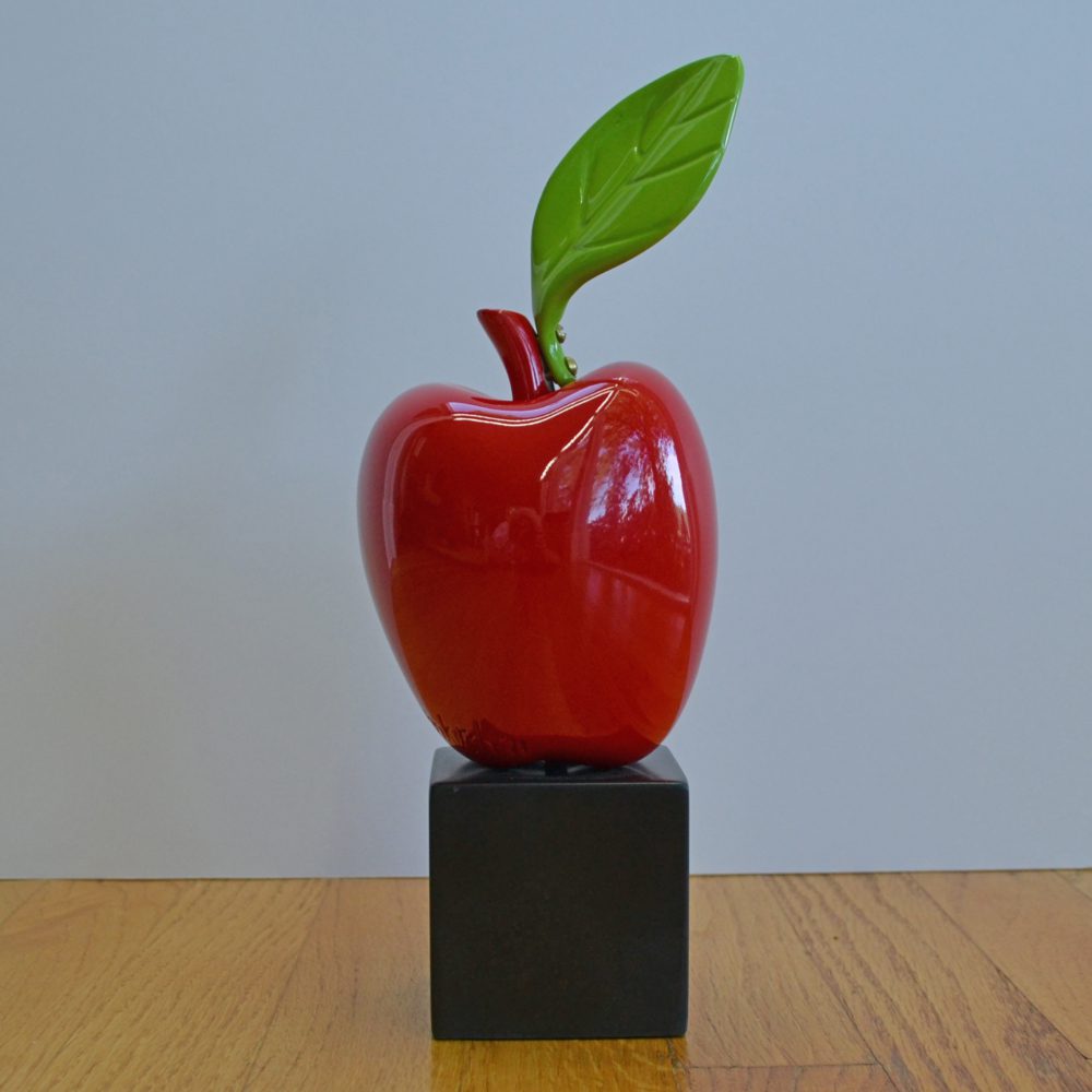 Apple with Leaf - Jan Kirsh